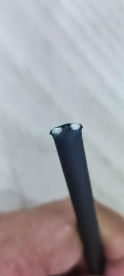Optical Fiber 6 cores 2000m flat drop G.652D Singlemode, 2 Frp 1.6mm with coating, PBT loose tube, jacket hdpe, black, waterblock yarn, ripcord, hdpe outter sheat, cable OD 3.3x6.0mm, Indoor/Outdoor, 48 kgs